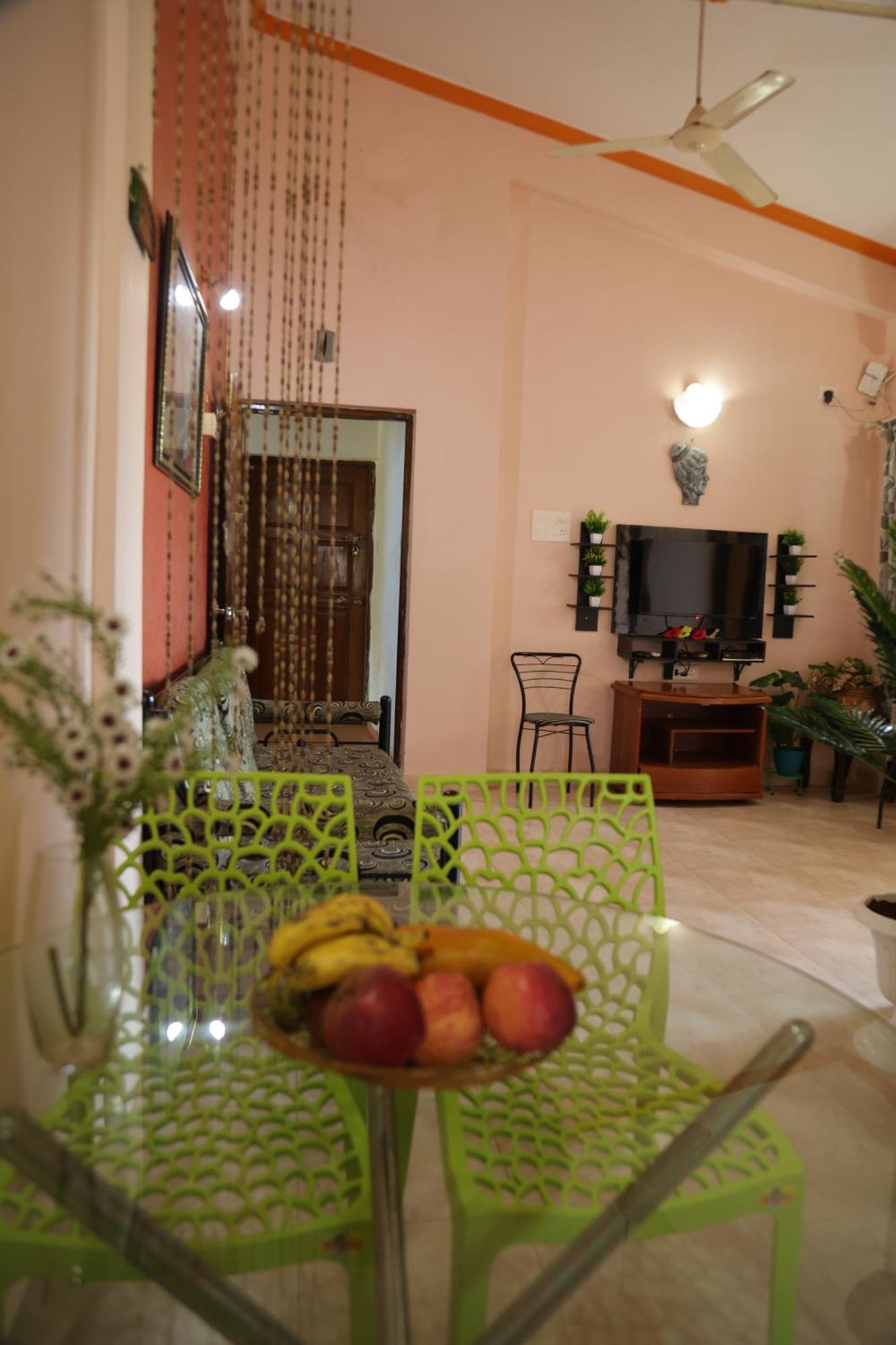 Bbn Serviced Apartment Калангут Экстерьер фото